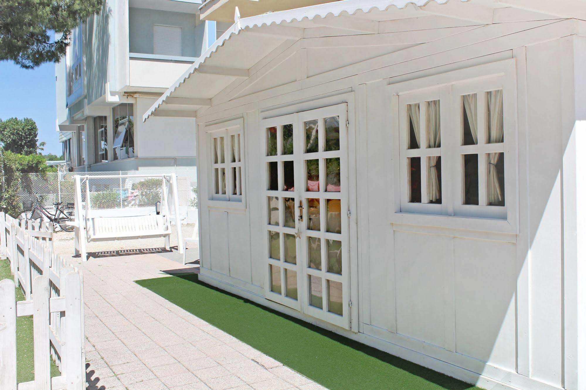 Hotel President 3*